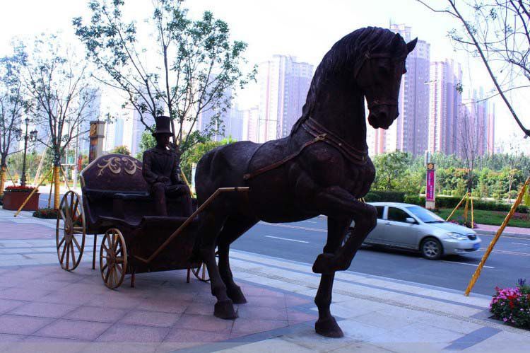 古代馬車標志銅雕